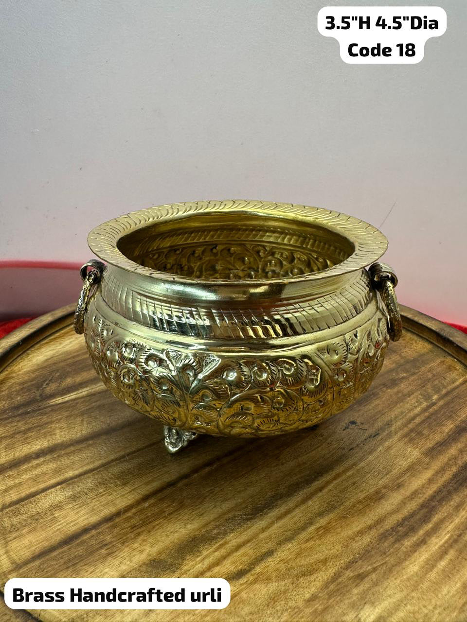 Brass Handcrafted Urli - Prasiddh idols present brass Urli