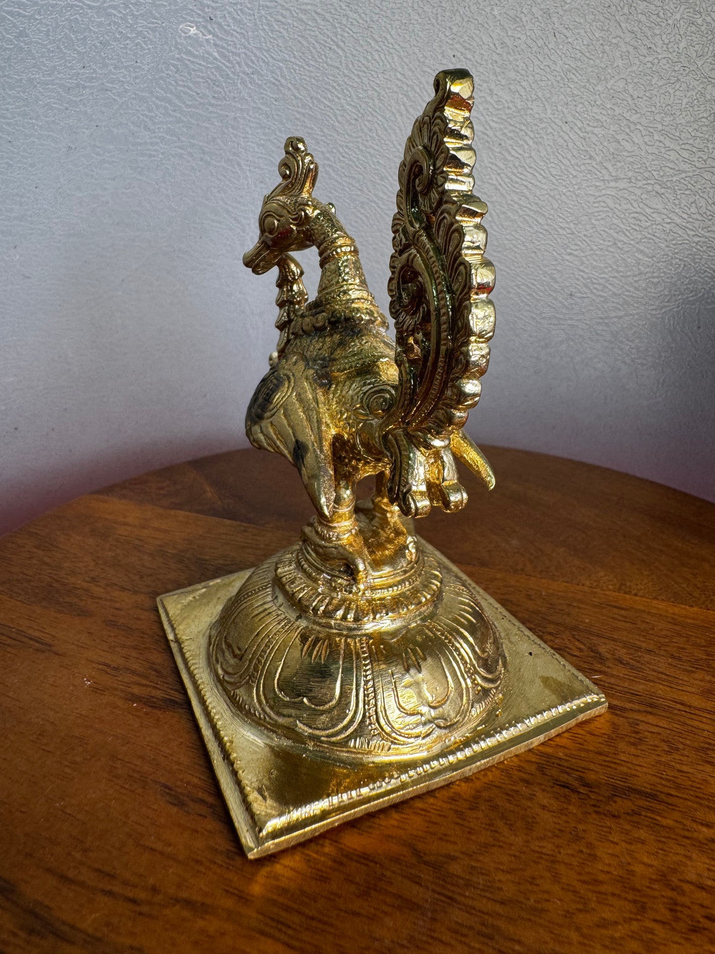 Hamsa - Prasiddh idols present Panchaloha idol