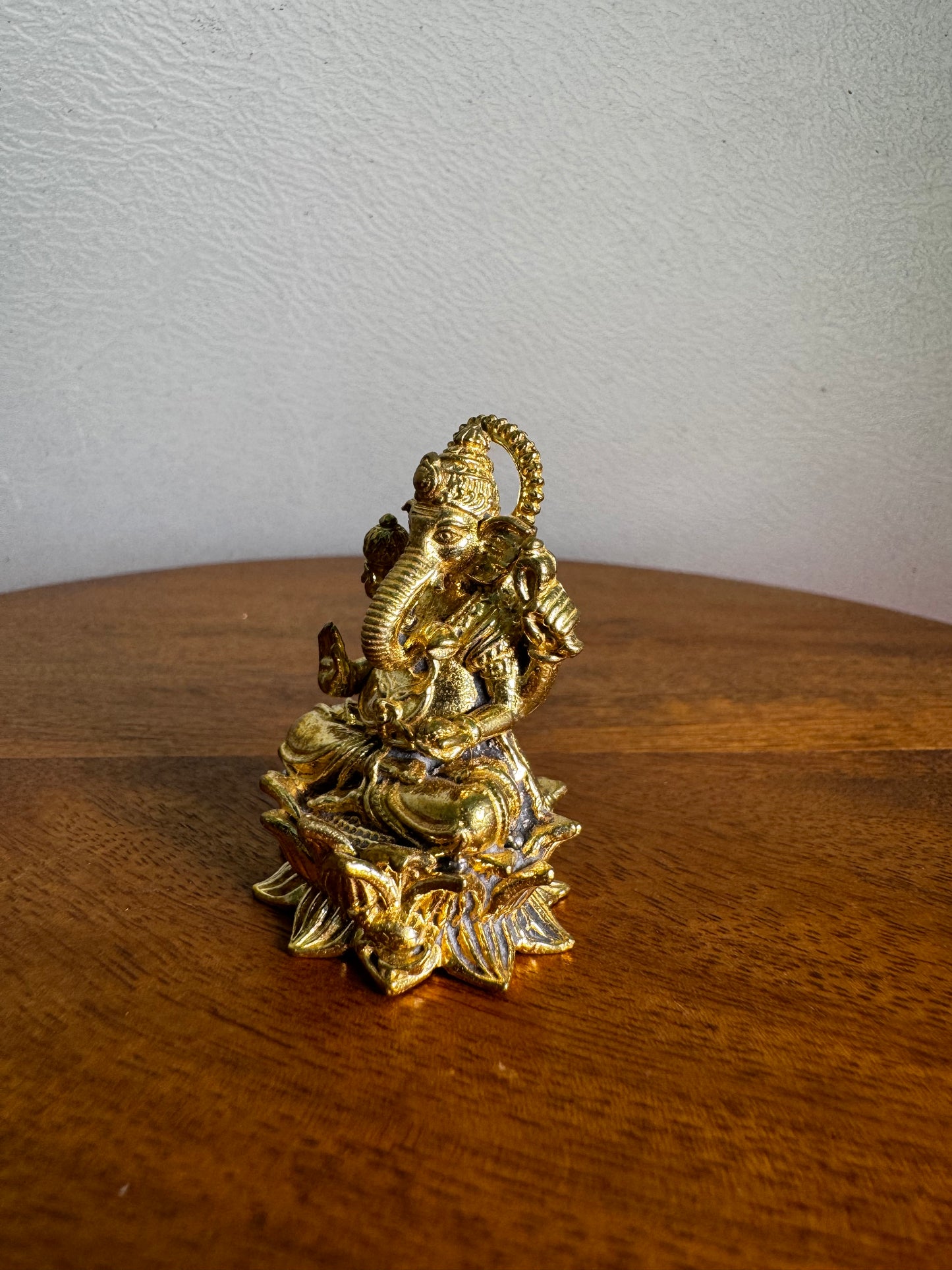 Ganesha Sitting On Kamala Peeta - prasiddh idols presents Panchaloha idol