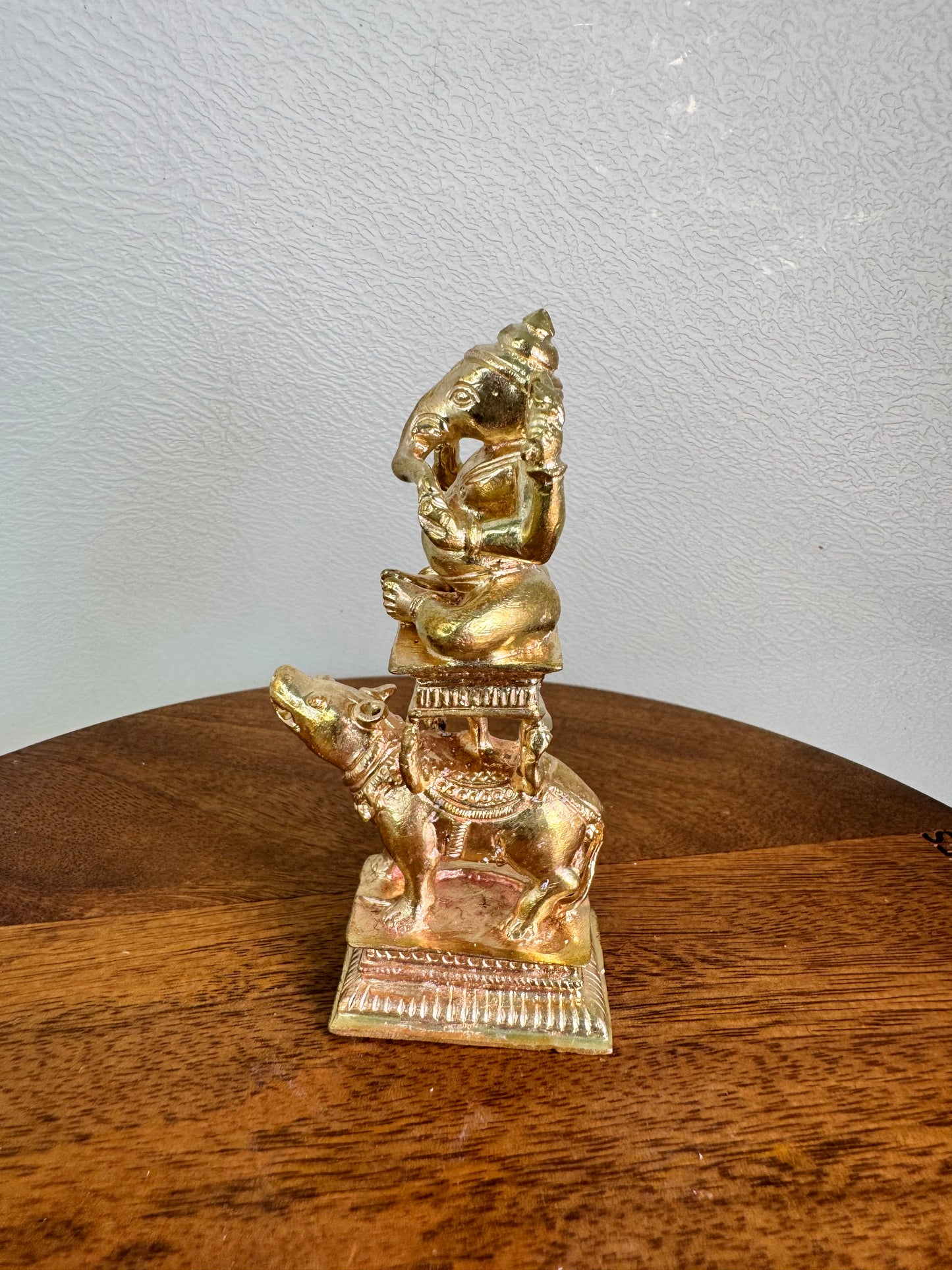 Ganesha Sitting On Moshika Vahana - prasiddh idols presents Panchaloha idol