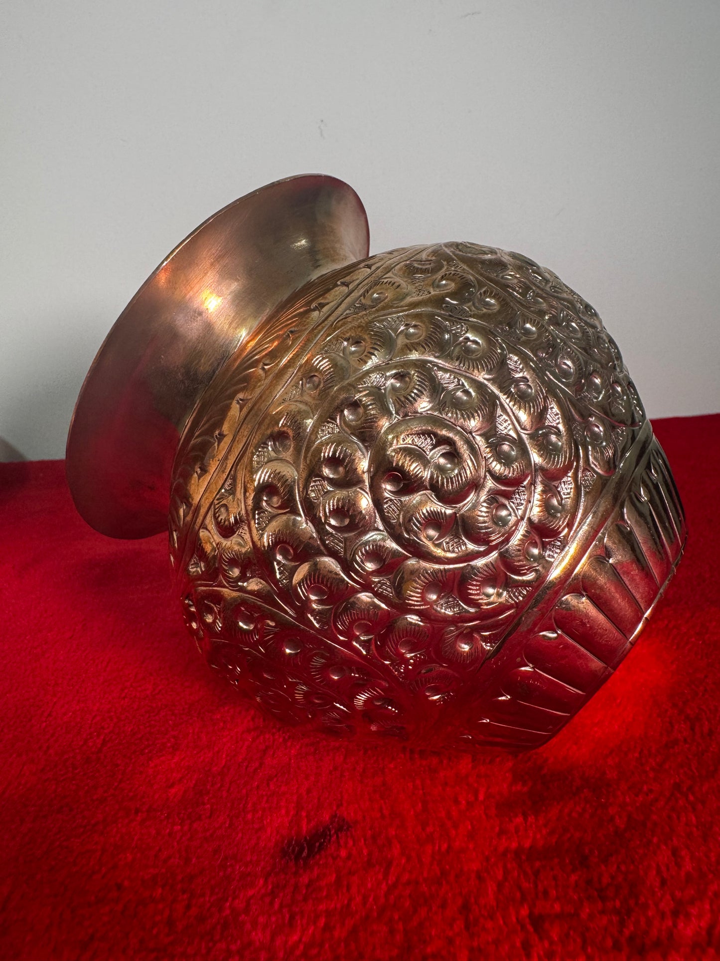 Copper Kalasa - Prasiddh idols presents handcrafted copper made hammered pot