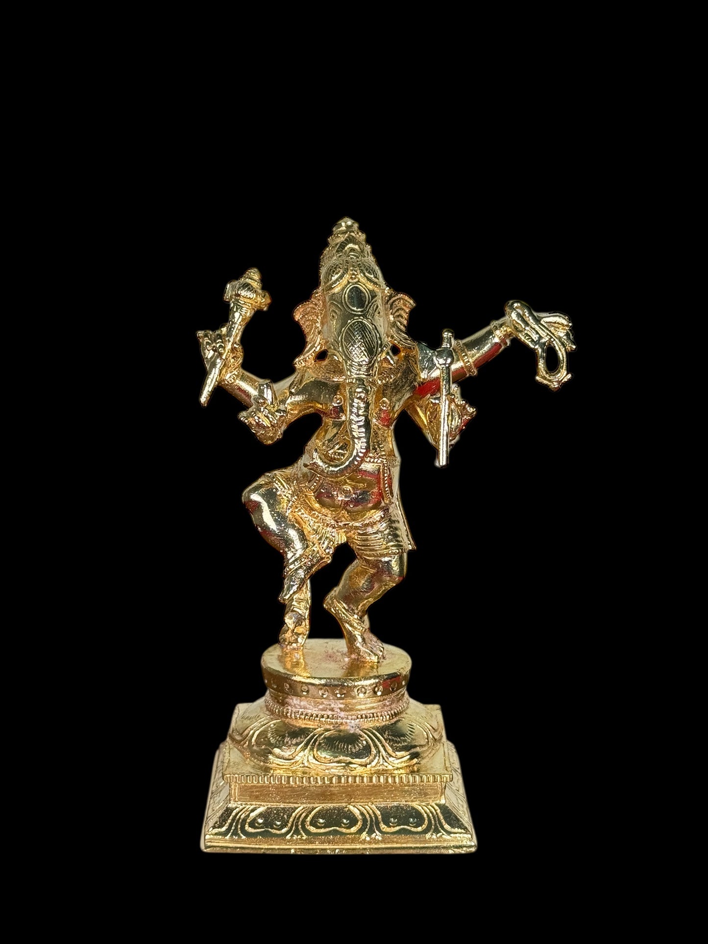 Nartana/ Naatya Ganapati idol made of panchaloha