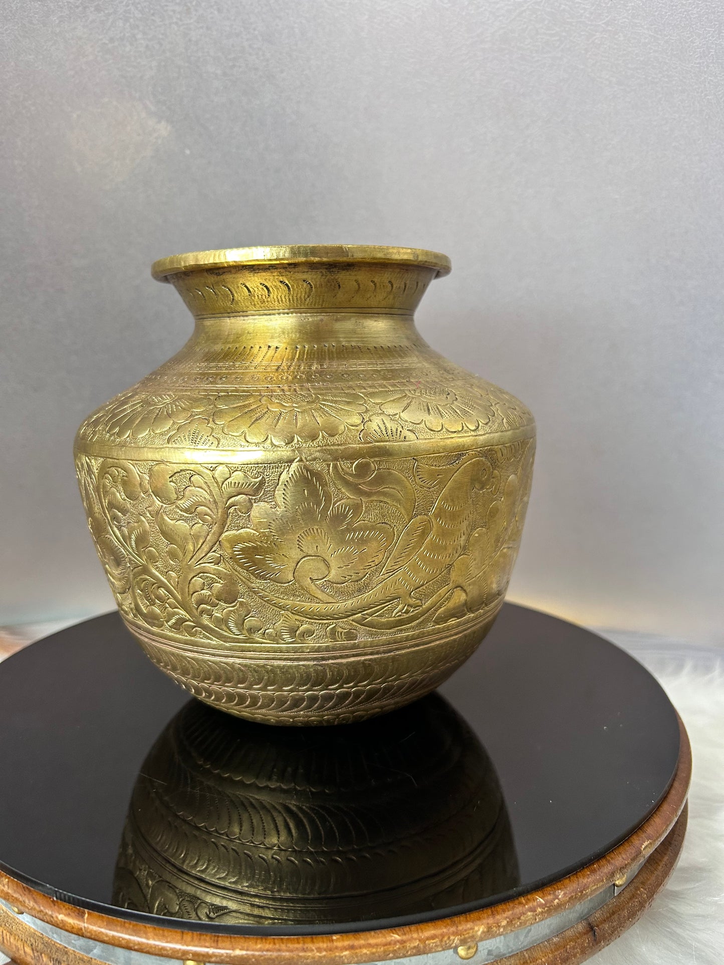 Vintage brass cast rare design pot