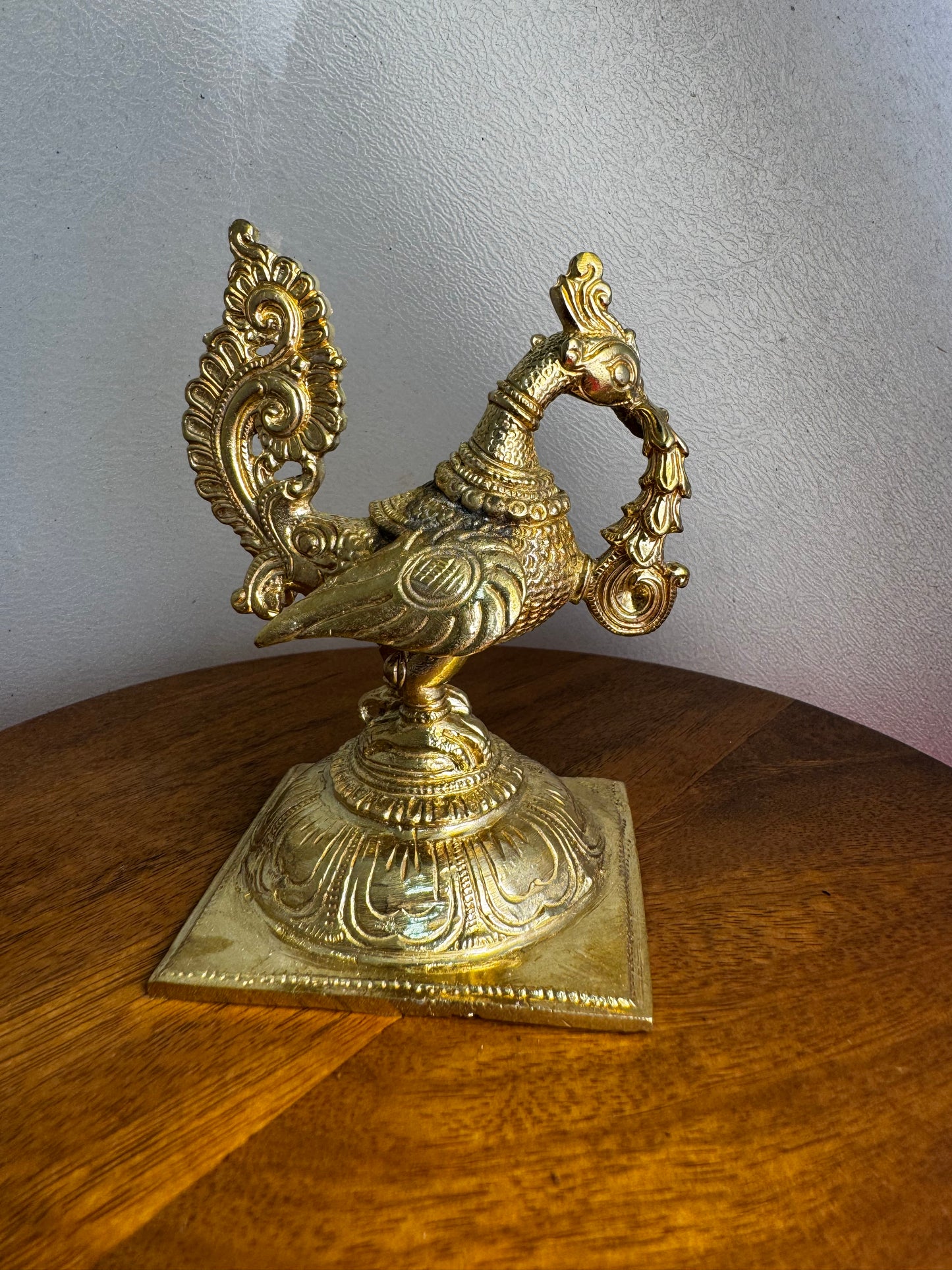 Hamsa - Prasiddh idols present Panchaloha idol