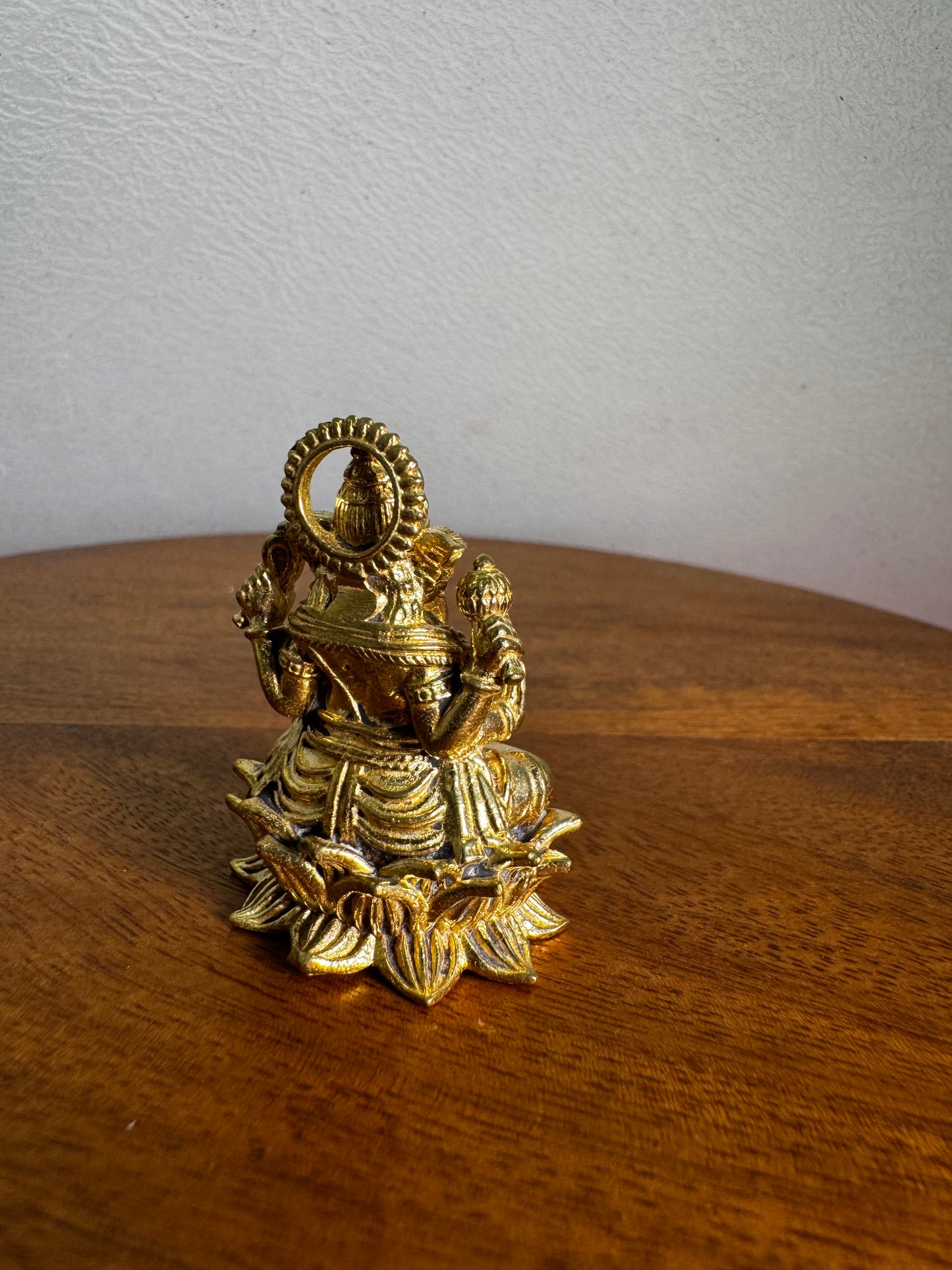 Ganesha Sitting On Kamala Peeta - prasiddh idols presents Panchaloha idol