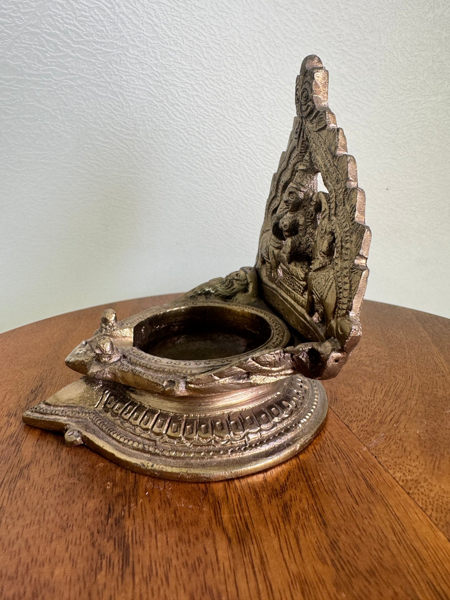 Gajalakshmi Deepa - Prasiddh idols presents Panchaloha Handcrafted Deepa