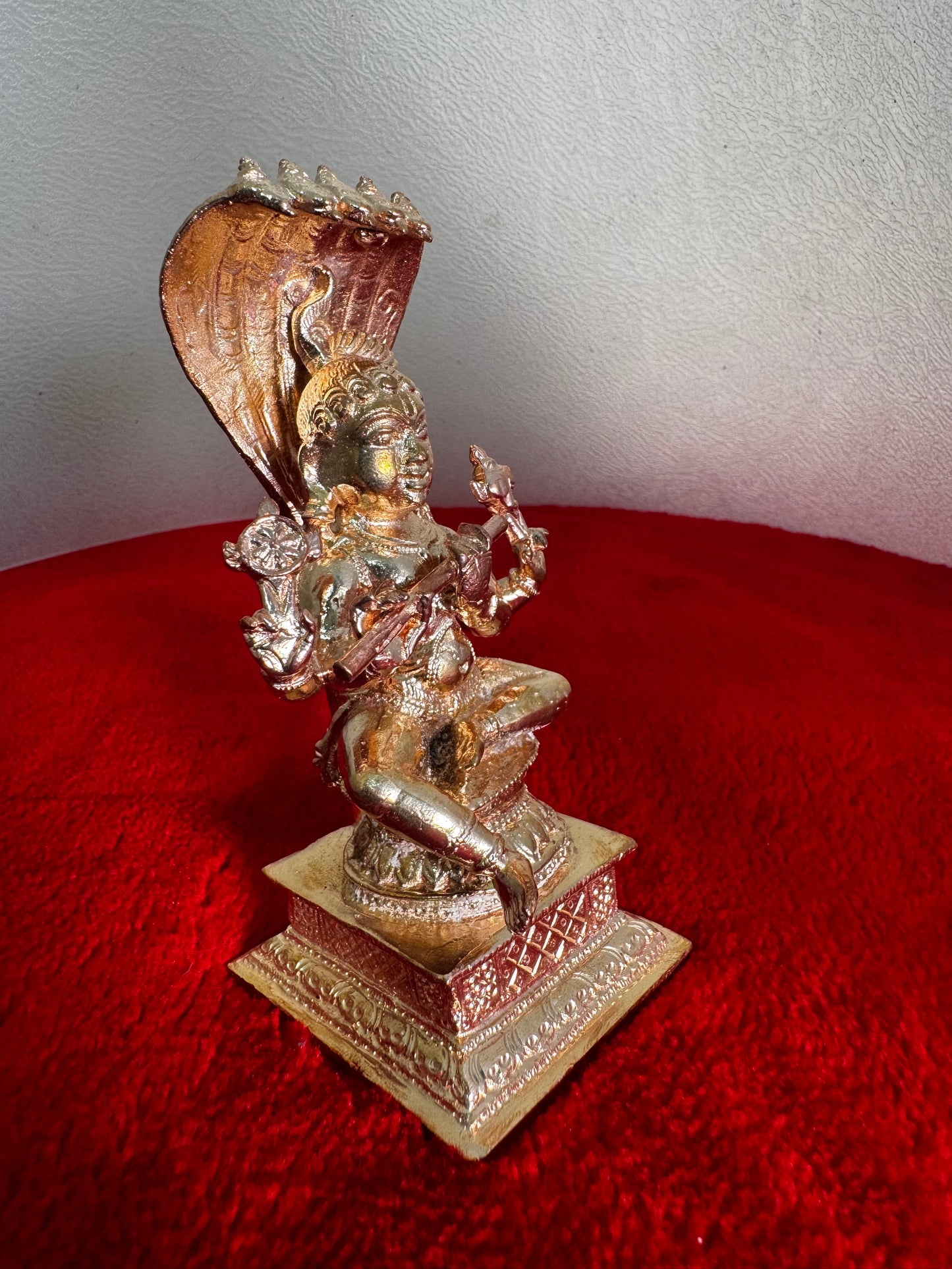 Chaturbhuja Krishna - Prasiddh idols presents copper idol