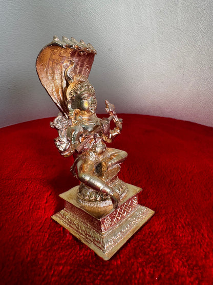 Chaturbhuja Krishna - Prasiddh idols presents copper idol