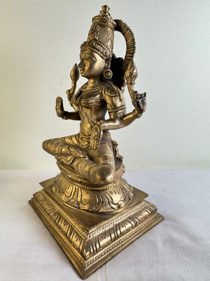 Mahalakshmi Devi - Prasiddh idols presents copper idol