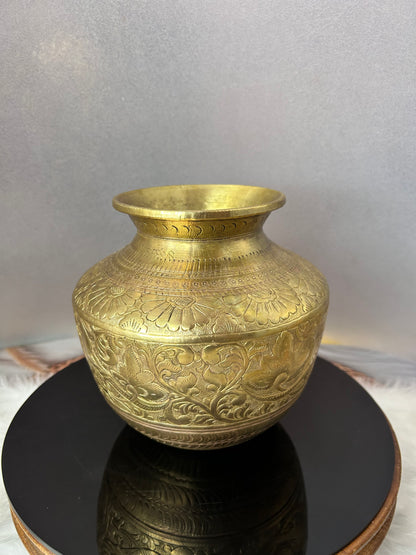 Vintage brass cast rare design pot