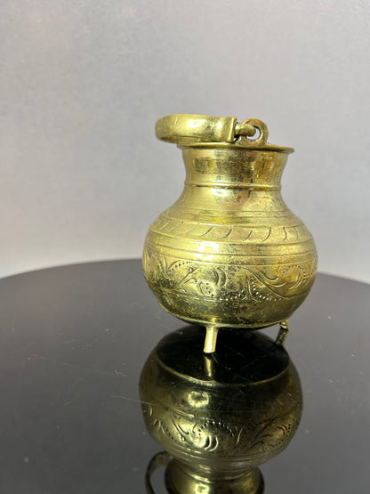 Vintage kamandala pot