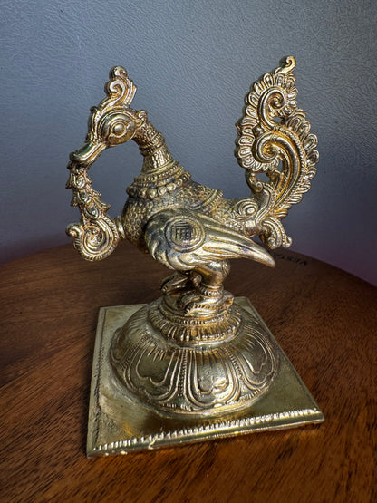 Hamsa - Prasiddh idols present Panchaloha idol