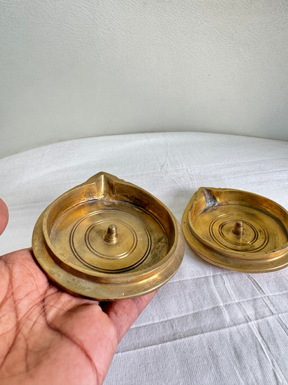 Tatte / Battalu Deepa/Deepam/Lamp - Prasiddh Idols Presents Panchaloha handcrafted plate lamp (set of 2 pcs)