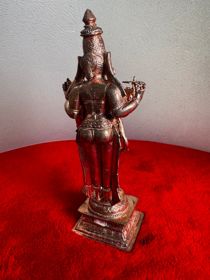 Narayana Swamy - Prasiddh idols present copper idol