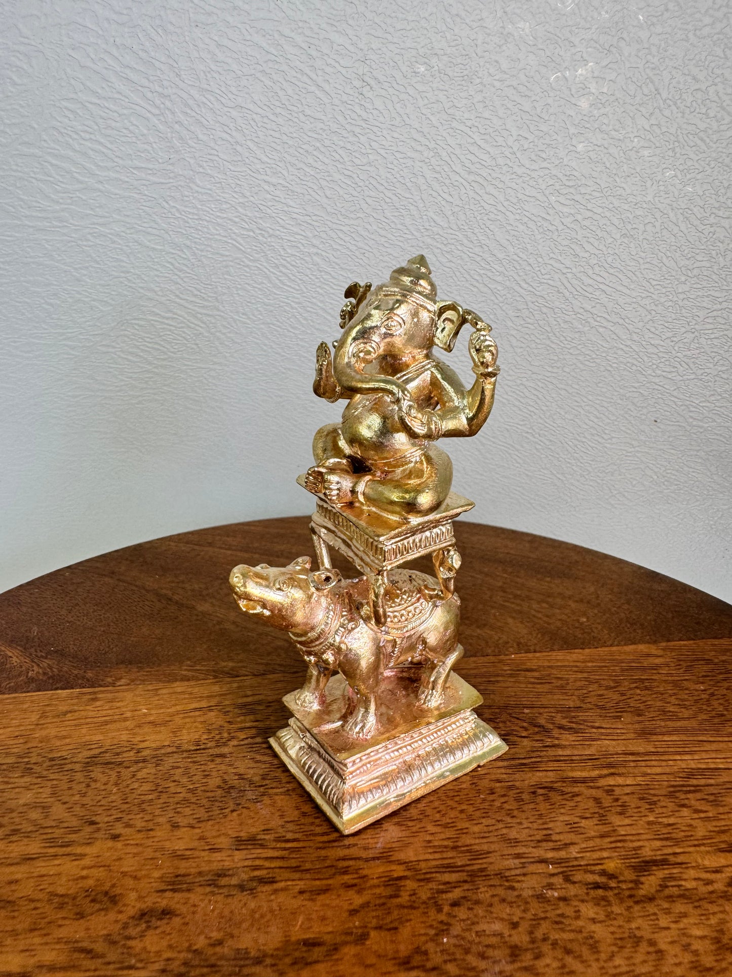 Ganesha Sitting On Moshika Vahana - prasiddh idols presents Panchaloha idol
