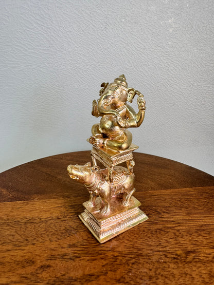 Ganesha Sitting On Moshika Vahana - prasiddh idols presents Panchaloha idol