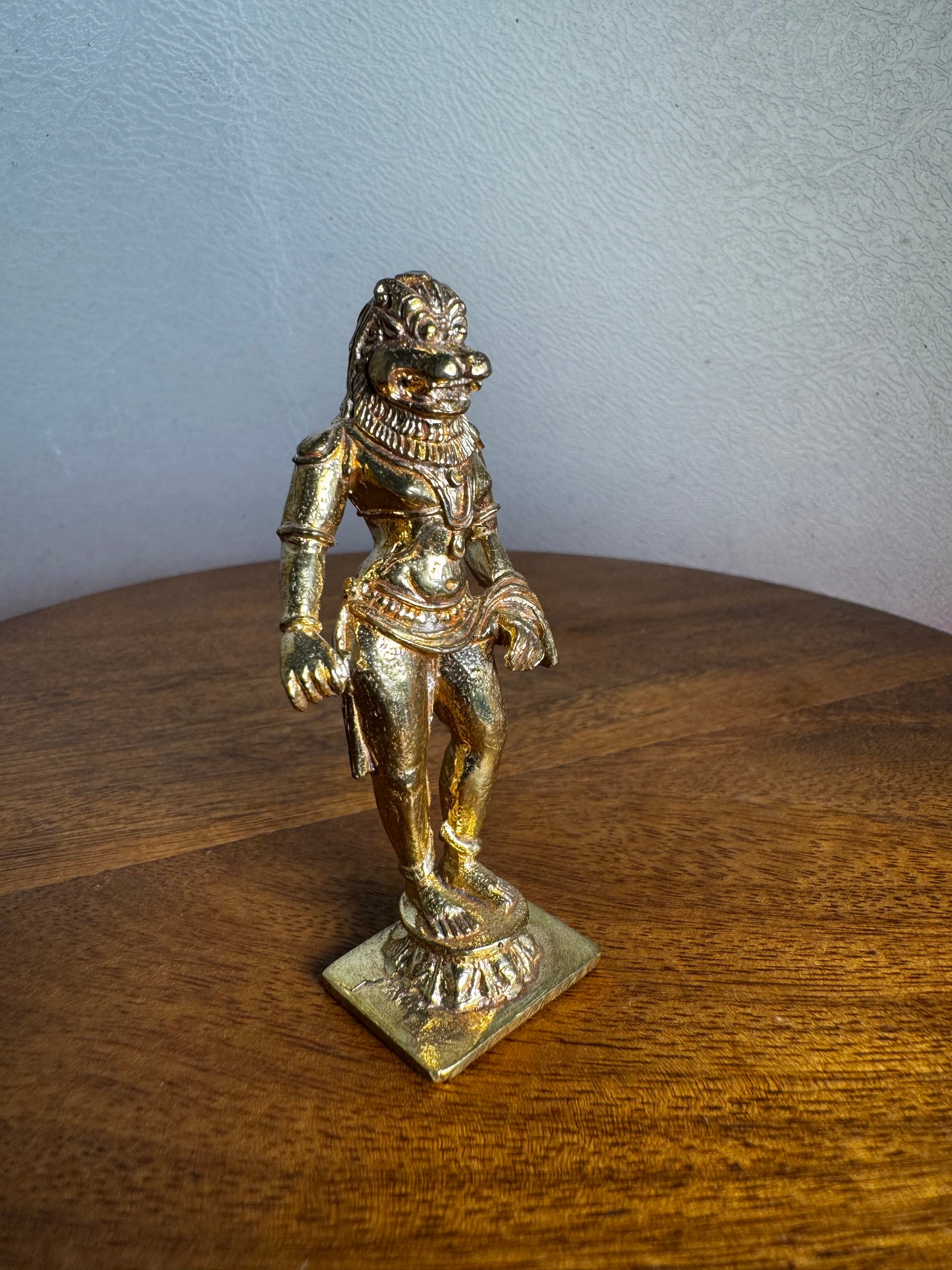 Stanu Narasimha Swamy - Prasiddh idols present Panchaloha idol