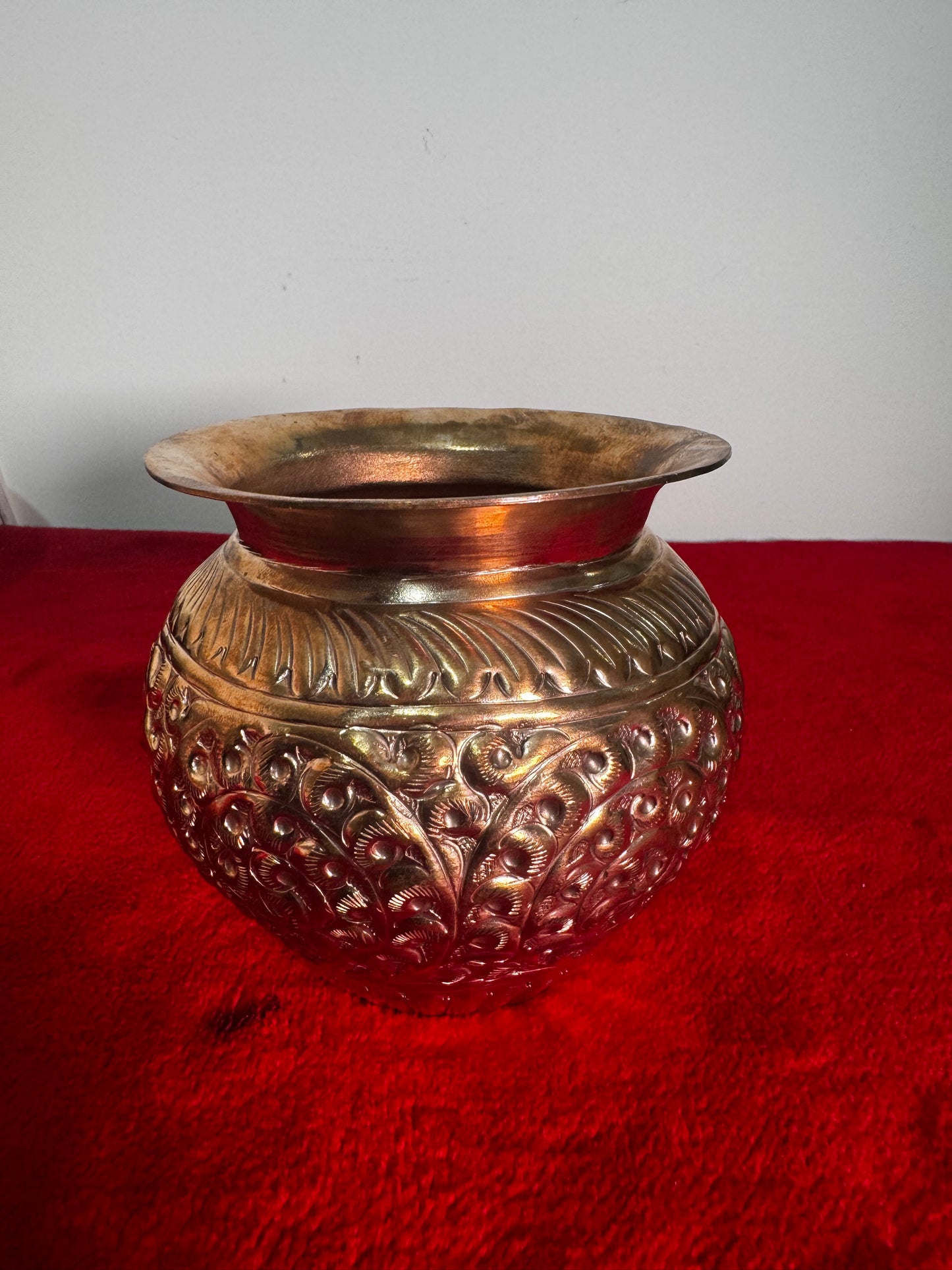 Copper Kalasa - Prasiddh idols presents handcrafted copper made hammered pot