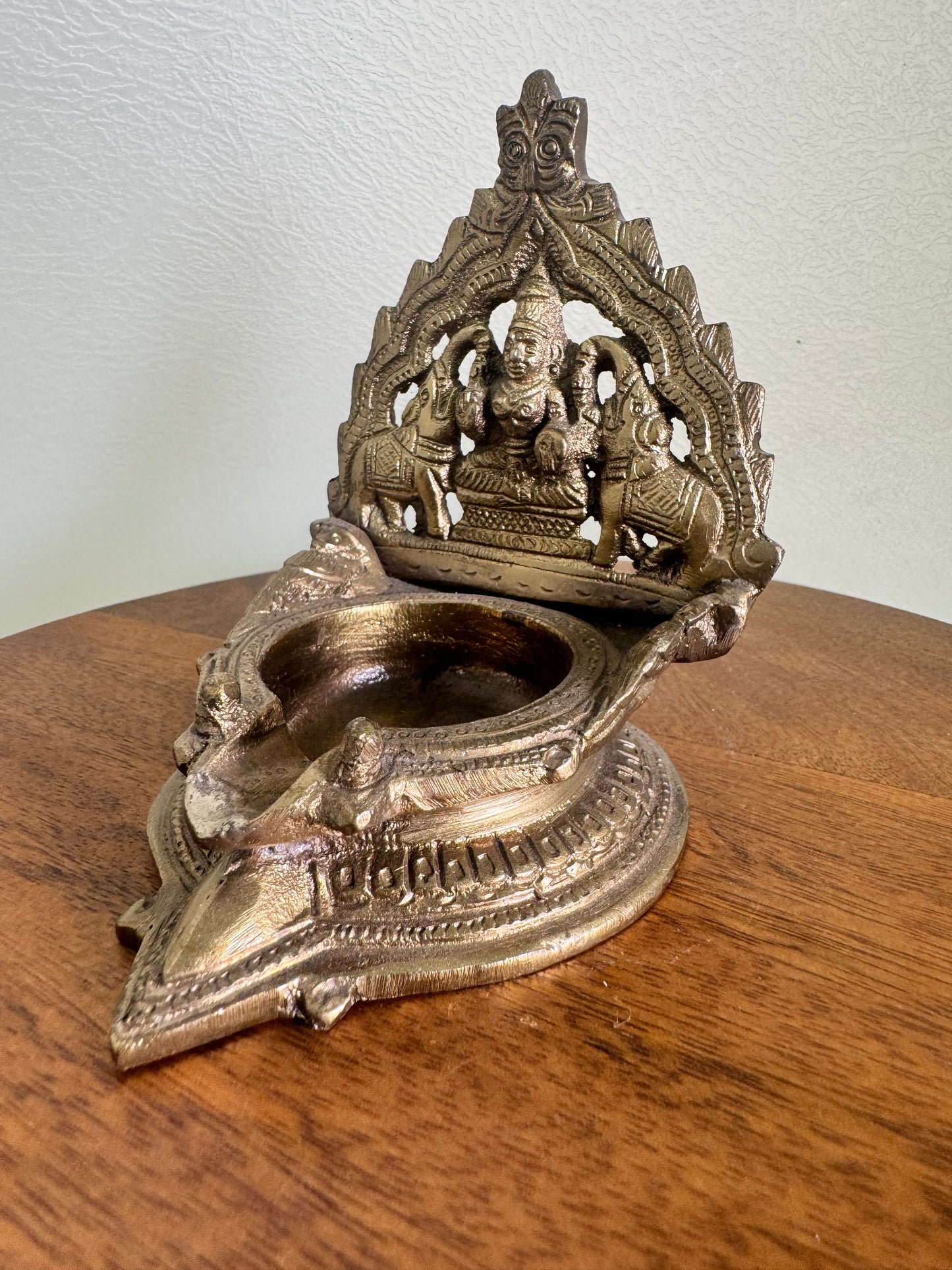 Gajalakshmi Deepa - Prasiddh idols presents Panchaloha Handcrafted Deepa