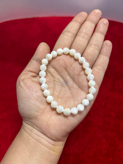 Mother of pearl bracelet