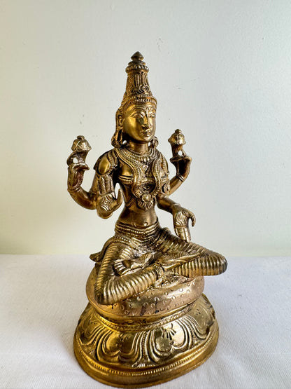 Mahalakshmi Devi - Prasiddh idols presents copper idol of