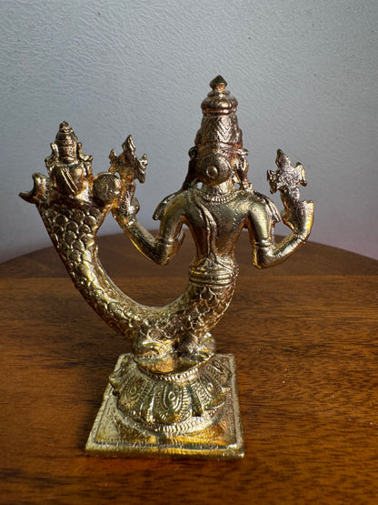 Shimshumara Swamy - Prasiddh idols present Panchaloha idol