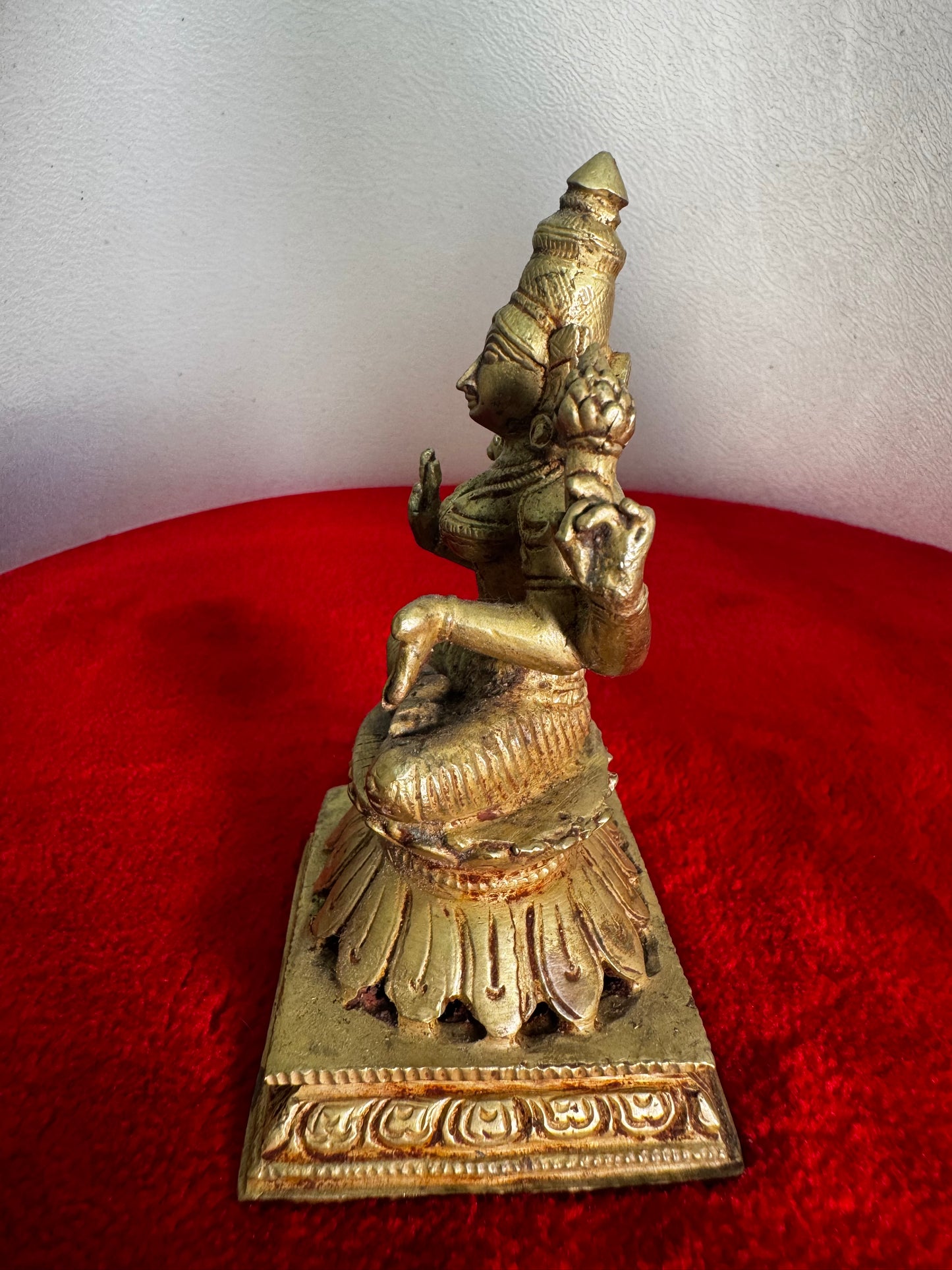 Lakshmi Devi - Prasiddh idols presents Panchaloha Made Museum Replicated Idol