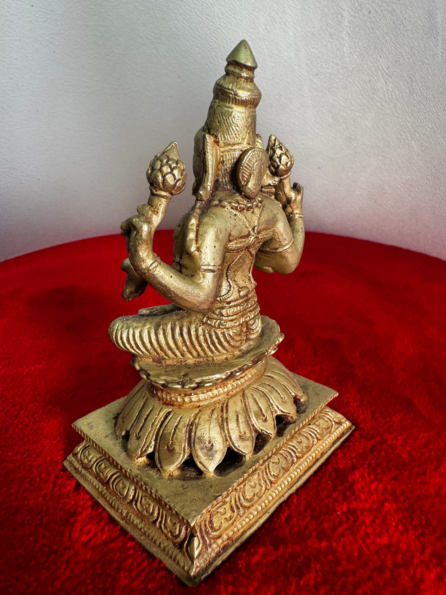 Lakshmi Devi - Prasiddh idols presents Panchaloha Made Museum Replicated Idol