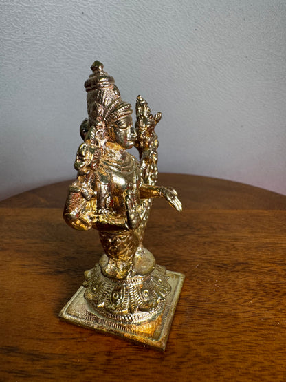 Shimshumara Swamy - Prasiddh idols present Panchaloha idol