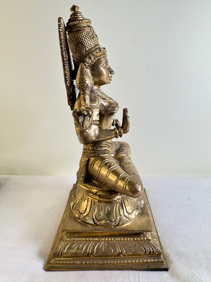 Mahalakshmi Devi - Prasiddh idols presents copper idol