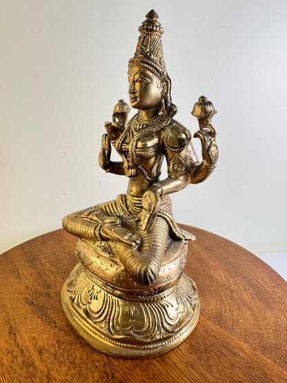 Mahalakshmi Devi - Prasiddh idols presents copper idol of