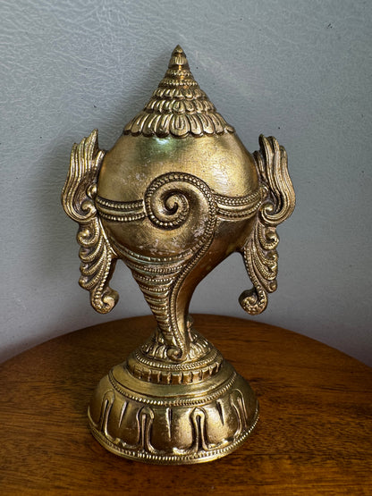 Shanku Chakra Stand - Prasiddh idols presents Panchaloha handcrafted item