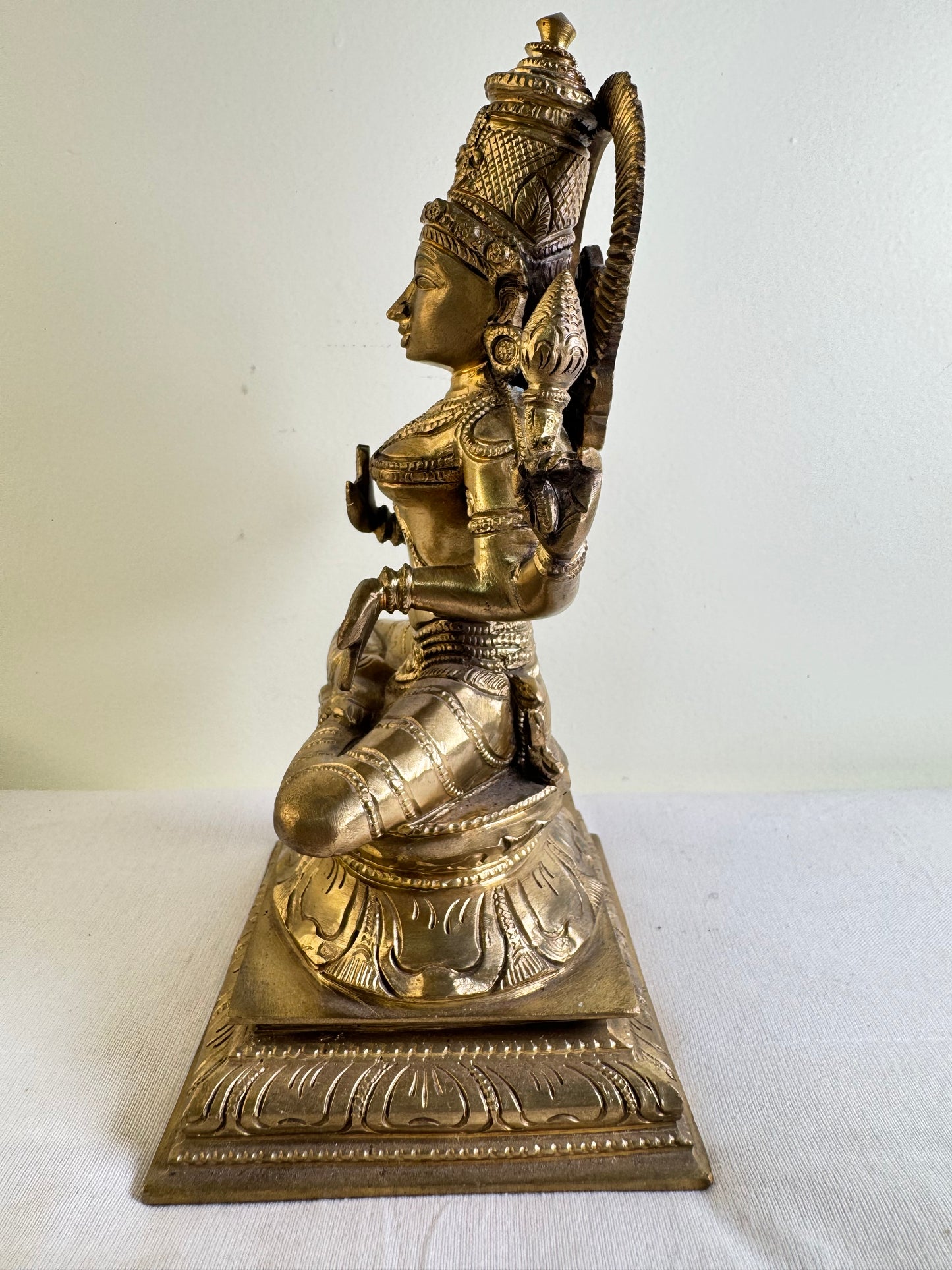 Mahalakshmi Devi - Prasiddh idols presents copper idol