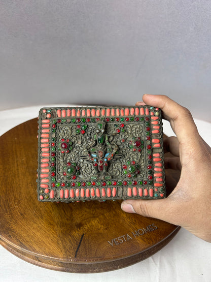 Vintage Brass made unique stones studded jewellery box