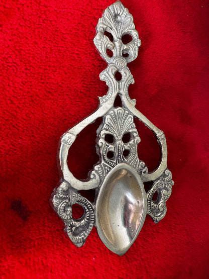 Ek Aarathi - Prasiddh idols presents handcrafted Panchaloha item