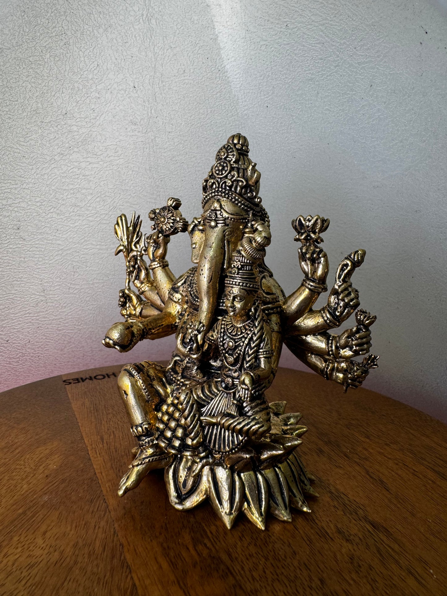 Maha Ganapathi - Prasiddh idols present Panchaloha idol