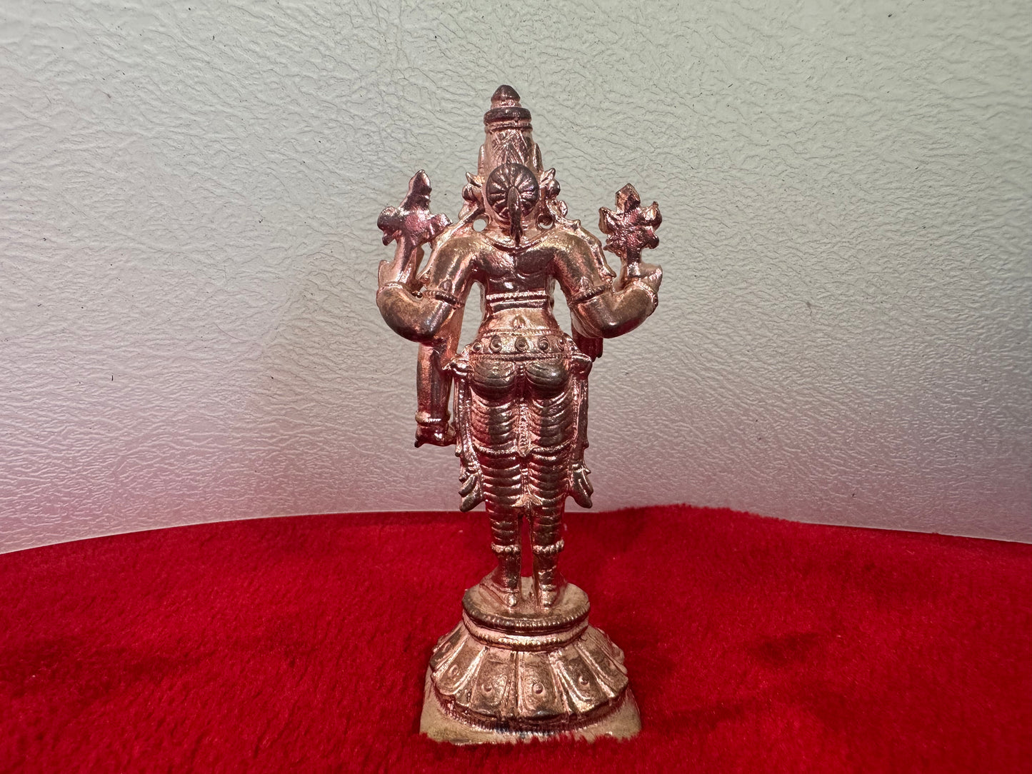Lord Srinivasa Swamy- Prasiddh Idols Present Copper Idol