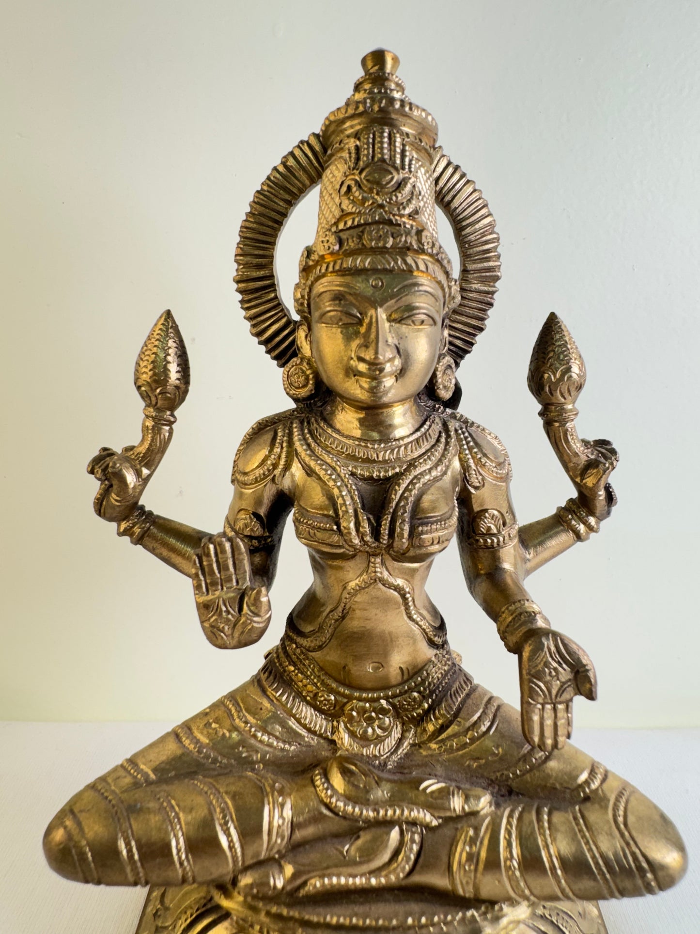 Mahalakshmi Devi - Prasiddh idols presents copper idol