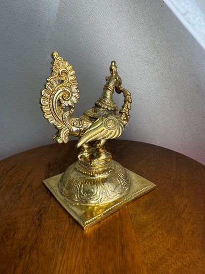 Hamsa - Prasiddh idols present Panchaloha idol