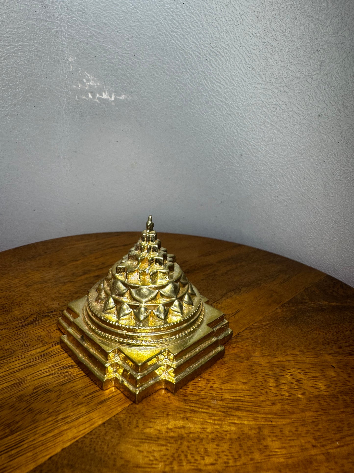 Shree yantra - Prasiddh idols present Panchaloha idol