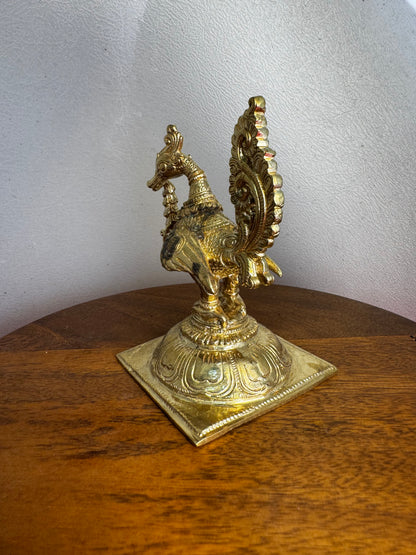 Hamsa - Prasiddh idols present Panchaloha idol