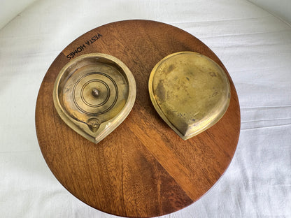 Tatte / Battalu Deepa/Deepam/Lamp - Prasiddh Idols Presents Panchaloha handcrafted plate lamp (set of 2 pcs)