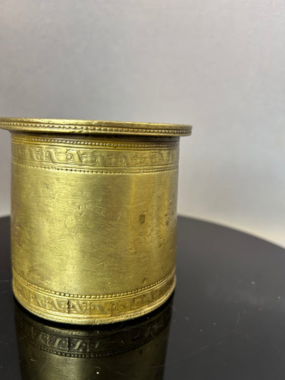 Vintage bronze made panchapathre