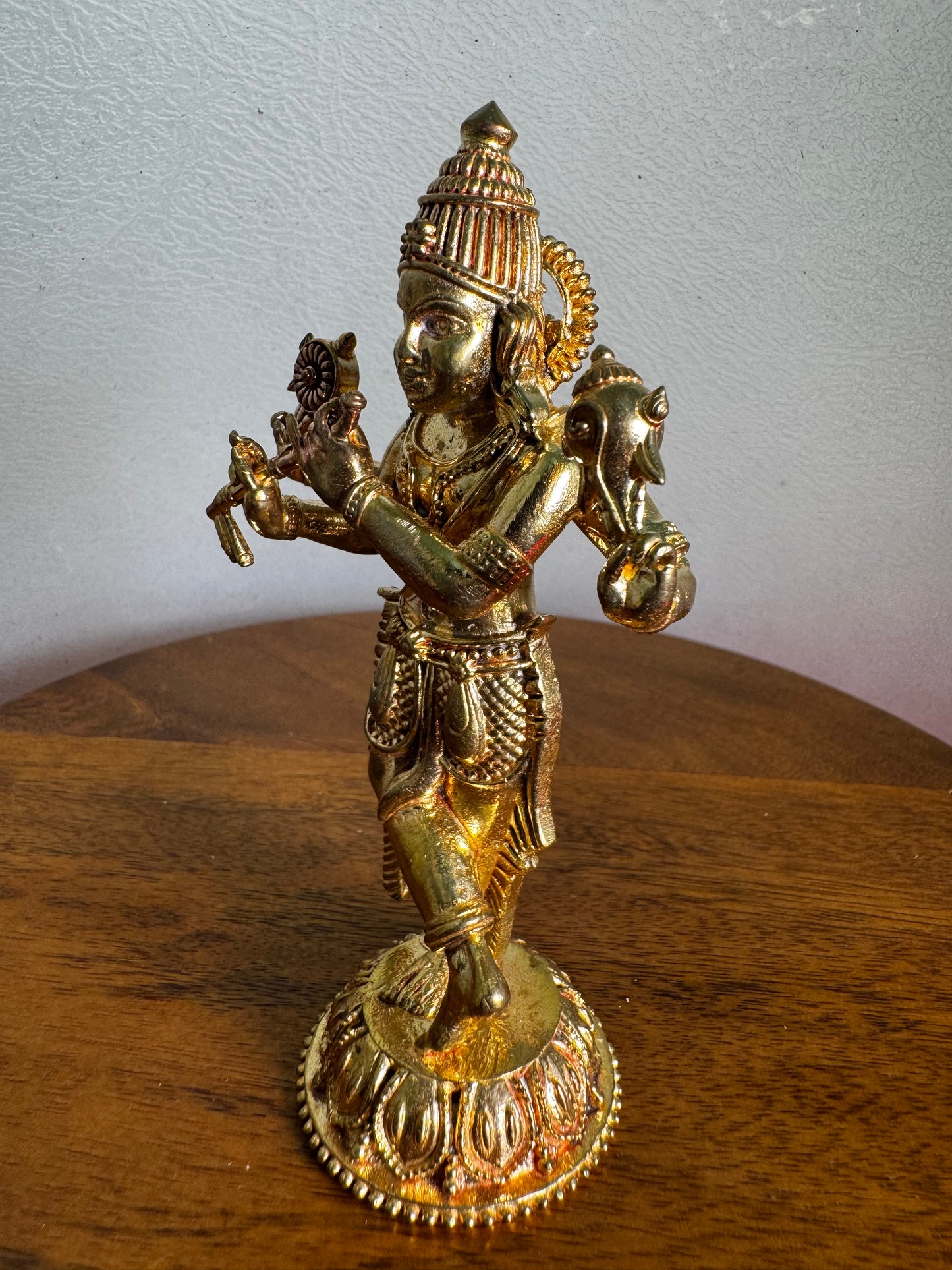 Chaturbhuja Krishna- Prasiddh idols present Panchaloha idol
