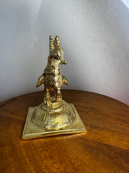 Hamsa - Prasiddh idols present Panchaloha idol
