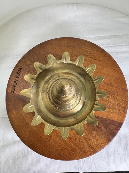 Shodasha Lamp -Prasiddh idols presents panchaloha handcrafted deepa ( 1 piecs )