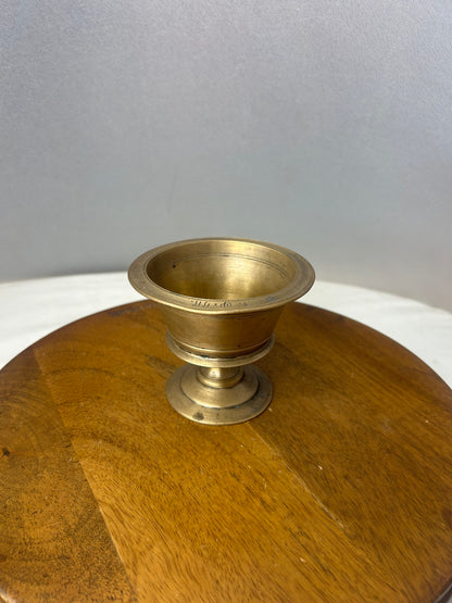 Vintage Bronze cast miniature pot