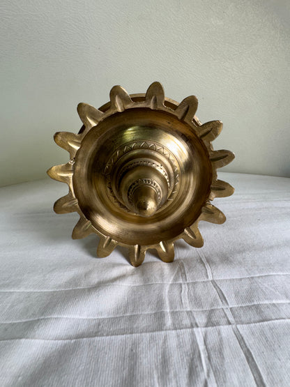 Shodasha Lamp -Prasiddh idols presents panchaloha handcrafted deepa ( 1 piecs )
