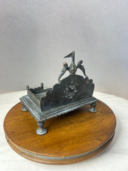 Vintage bronze cast mandahasan