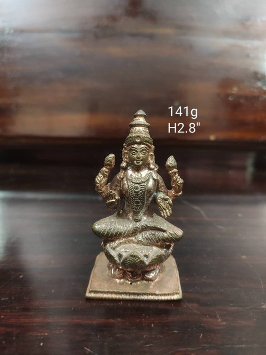 Lakshmi idol made of copper